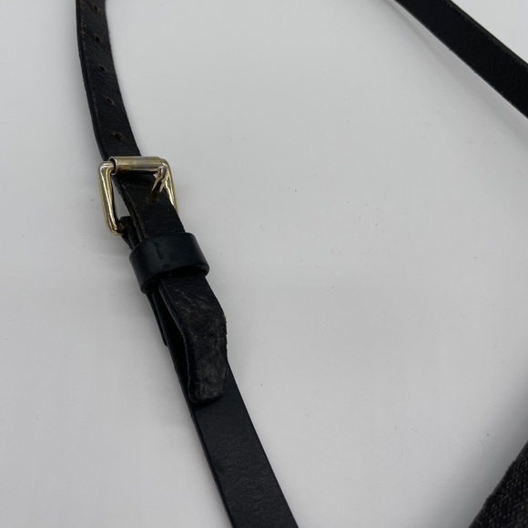 Dooney & Bourke Vintage Mini Leather Strap Shoulder Bag Handbag - Picture 3 of 8